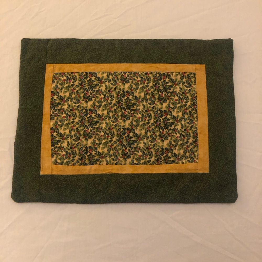 Christmas Placemat with Festive Holly and Berries Pattern; Green, Red & Gold